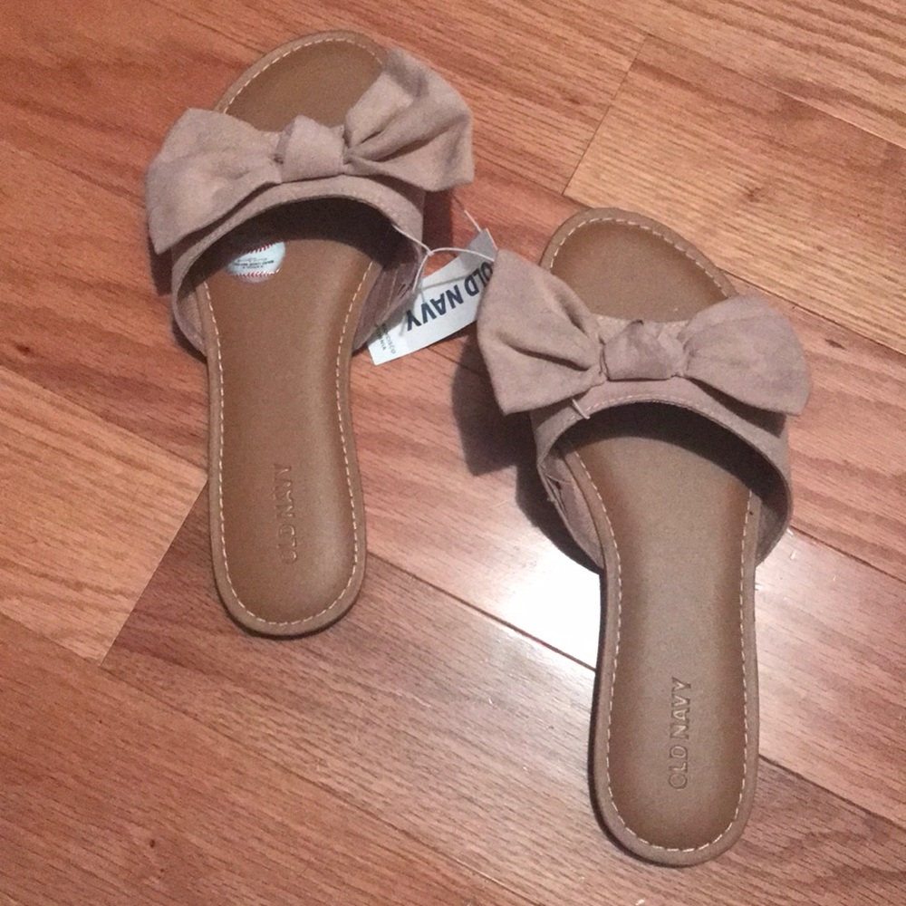 Old Navy Bow Sandals